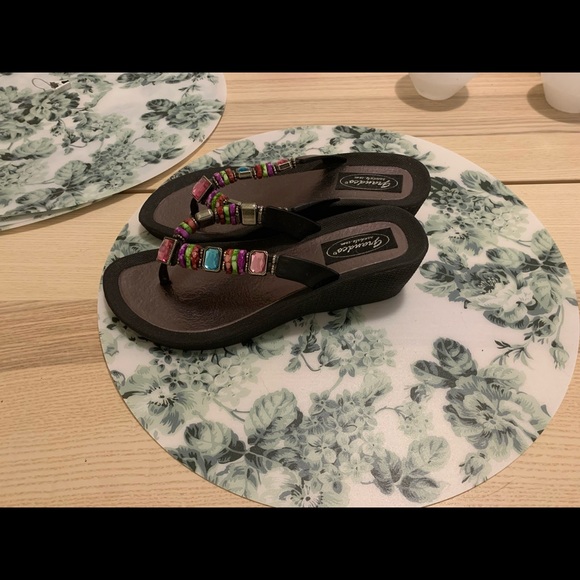 Grandco Sandals with Jewels - Picture 2 of 4